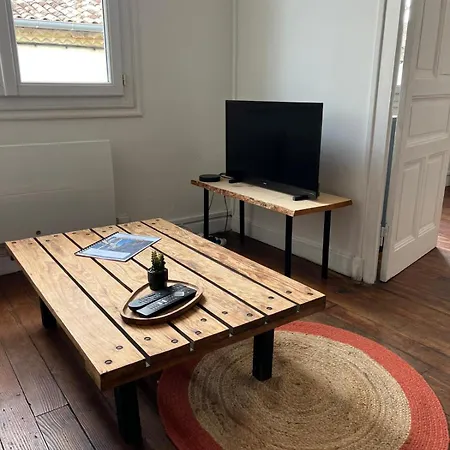 Cocon Au Coeur Du Centre De Apartment Bazas